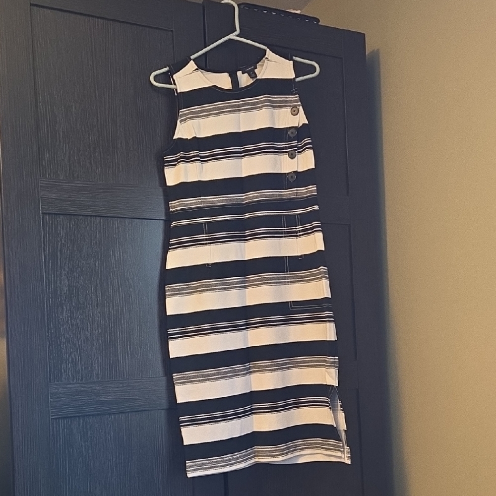 Halogen Black And White Striped Sleeveless Knee Length Dress